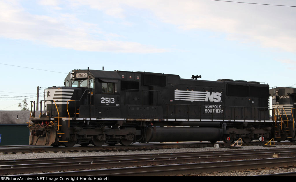 NS 2513